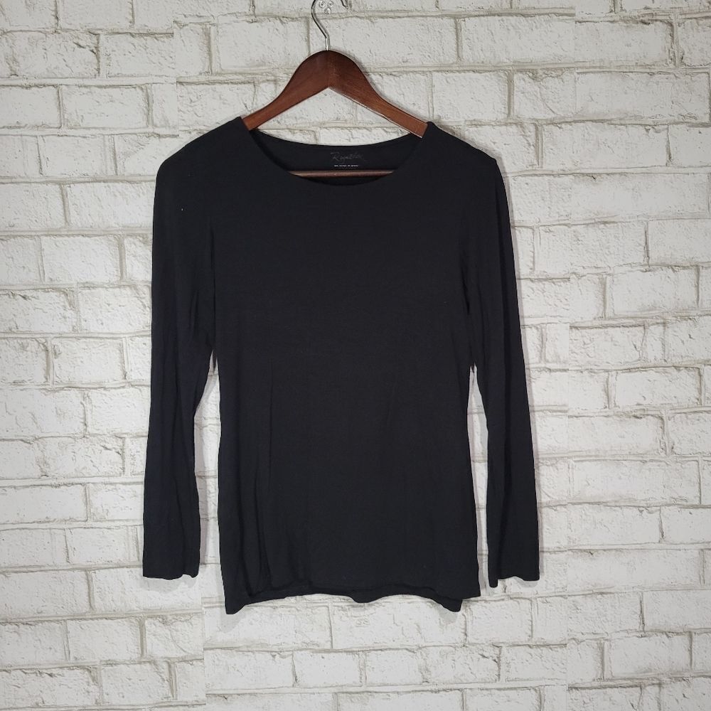 Royalton long‎ sleeve black blouse